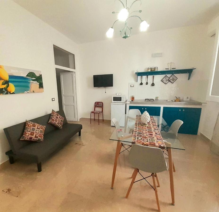 Atelier House 69 * Trappeto (Sicily)